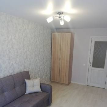Сдается Многокомнатная квартира, 60 м²