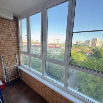 Сдается 1-комнатная квартира, 39 м²