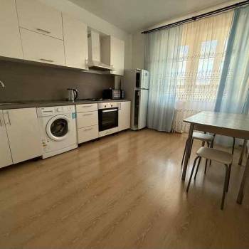 Сдается 1-комнатная квартира, 39 м²