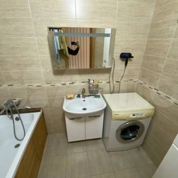 Сдается 2-х комнатная квартира, 68 м²