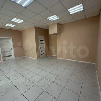 Сдается Нежилое помещение, 42 м²