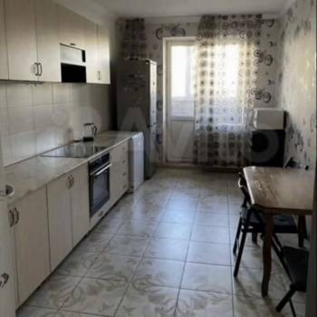 Сдается Многокомнатная квартира, 97,8 м²
