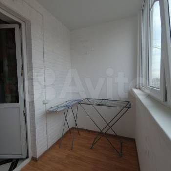 Сдается 1-комнатная квартира, 42 м²