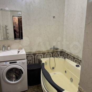 Сдается 2-х комнатная квартира, 71 м²
