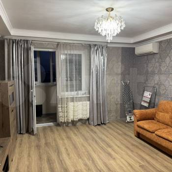 Сдается 2-х комнатная квартира, 71 м²