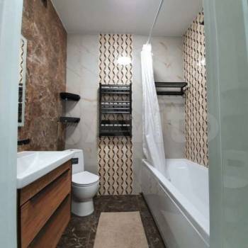 Сдается 1-комнатная квартира, 50 м²