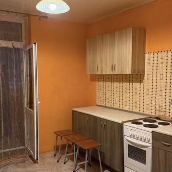 Сдается 1-комнатная квартира, 42 м²