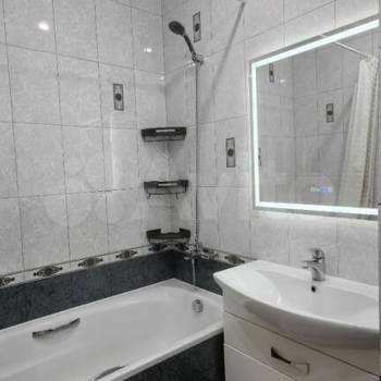 Сдается 2-х комнатная квартира, 65,8 м²