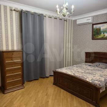 Сдается Многокомнатная квартира, 105 м²