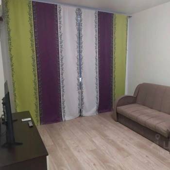 Продается 1-комнатная квартира, 35,6 м²