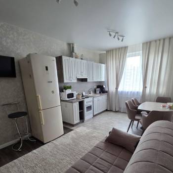 Продается 1-комнатная квартира, 40,3 м²
