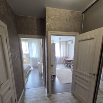 Продается 1-комнатная квартира, 40,3 м²
