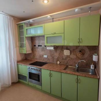 Сдается 1-комнатная квартира, 35 м²