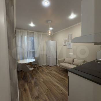 Сдается 1-комнатная квартира, 37 м²