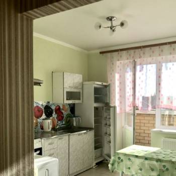 Сдается 1-комнатная квартира, 38 м²