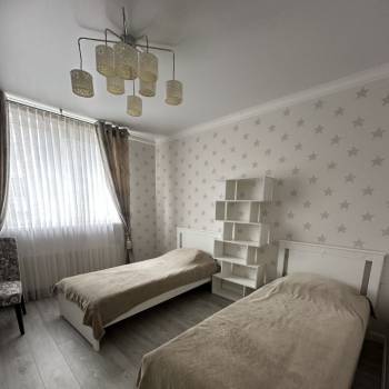 Сдается Многокомнатная квартира, 77 м²