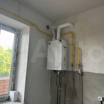 Продается 1-комнатная квартира, 38 м²