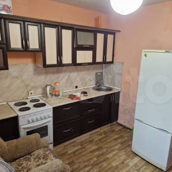 Продается 1-комнатная квартира, 38,2 м²