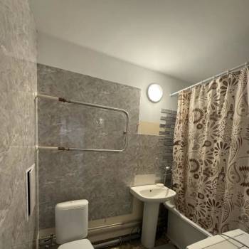 Продается 1-комнатная квартира, 38 м²