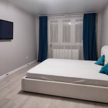 Сдается 1-комнатная квартира, 42 м²