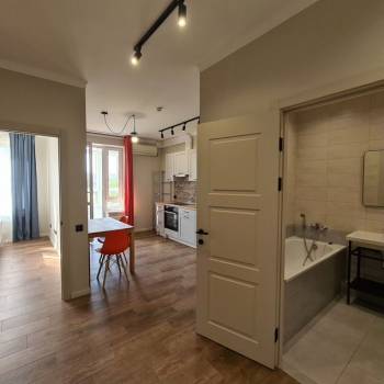 Продается 1-комнатная квартира, 35 м²