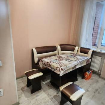 Сдается 1-комнатная квартира, 37 м²