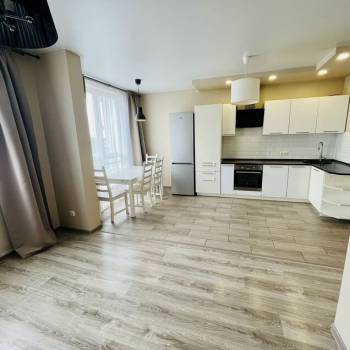 Продается 1-комнатная квартира, 43,5 м²