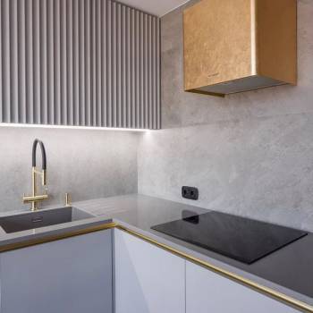 Продается Многокомнатная квартира, 100 м²
