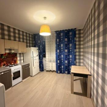 Сдается 1-комнатная квартира, 52,9 м²