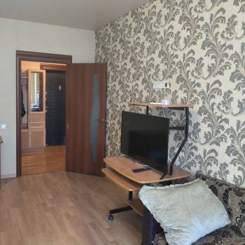 Продается 1-комнатная квартира, 42,6 м²