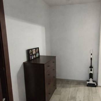 Продается 1-комнатная квартира, 47 м²
