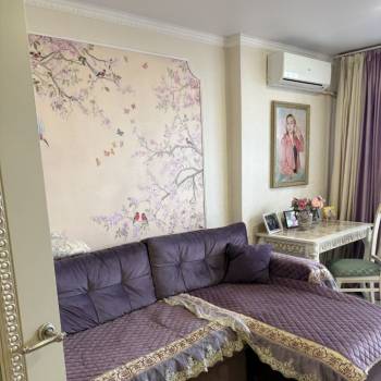 Продается 1-комнатная квартира, 78 м²