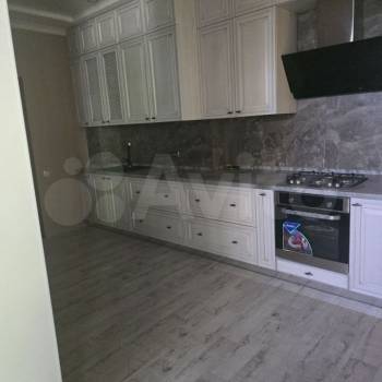 Продается Многокомнатная квартира, 148 м²