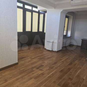 Продается Многокомнатная квартира, 148 м²