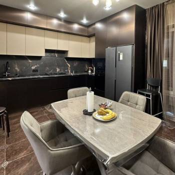 Сдается Дом, 180 м²