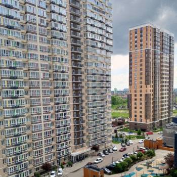 Продается 1-комнатная квартира, 35 м²