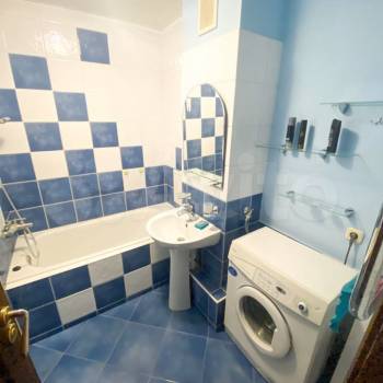 Сдается 2-х комнатная квартира, 68 м²