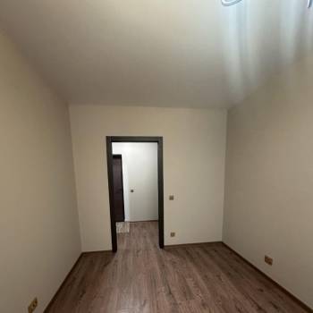 Продается 1-комнатная квартира, 40,3 м²