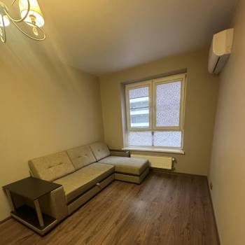 Продается 1-комнатная квартира, 40,3 м²