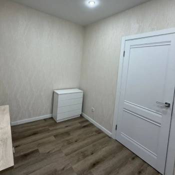 Продается 1-комнатная квартира, 40,4 м²