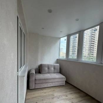 Продается 1-комнатная квартира, 40,4 м²