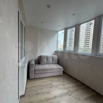 Продается 1-комнатная квартира, 40,4 м²