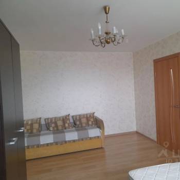 Сдается 1-комнатная квартира, 40 м²