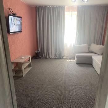 Сдается 1-комнатная квартира, 38 м²