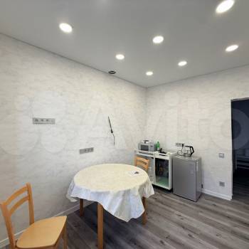 Сдается 1-комнатная квартира, 46 м²