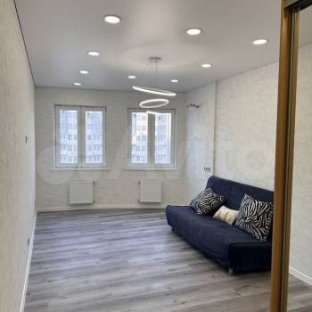 Сдается 1-комнатная квартира, 46 м²