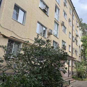 Продается 1-комнатная квартира, 35 м²