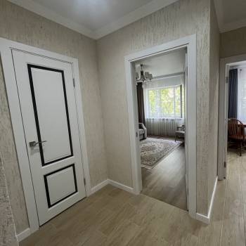 Продается 1-комнатная квартира, 35 м²