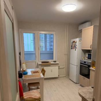 Продается 1-комнатная квартира, 36 м²