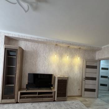 Сдается 1-комнатная квартира, 42,3 м²